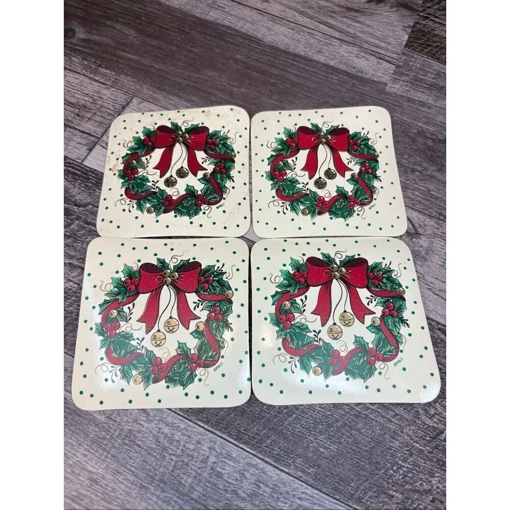 Vintage Christmas Coaster Set of 4 – Holly Wreath & Red Bow Design – Holiday Dri
